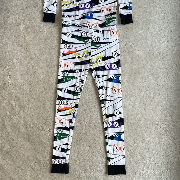 HYDE & EEK (TARGET) Size 10 UEC Glow-In-The-Dark Mummy Halloween Pajama Set - Picture 7 of 9